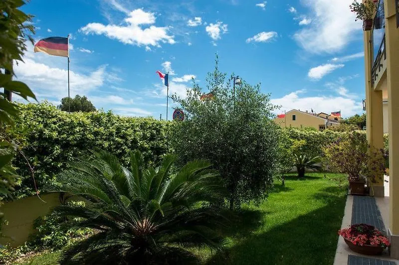 Luisella Apartments Albenga