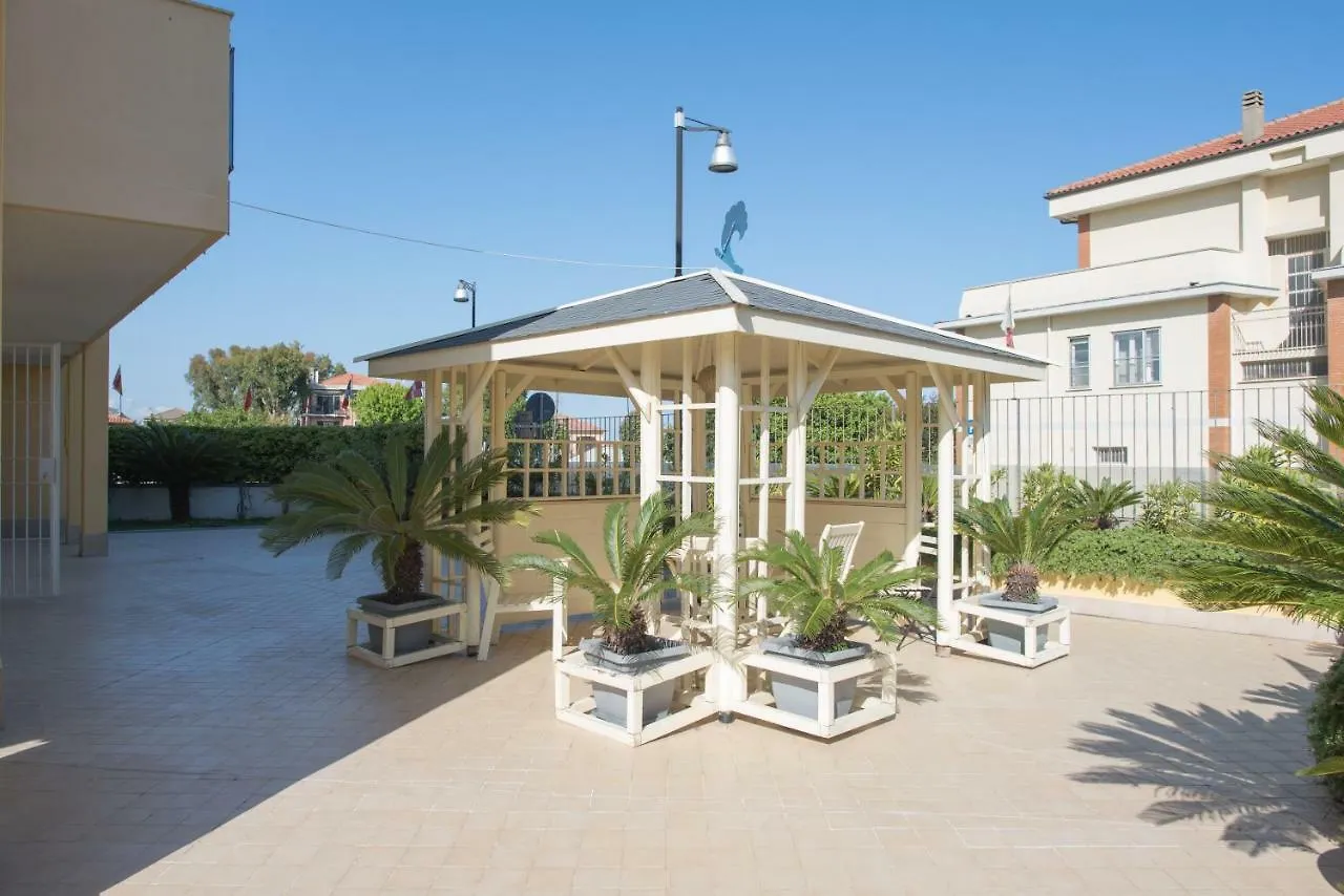 Luisella Apartments Albenga